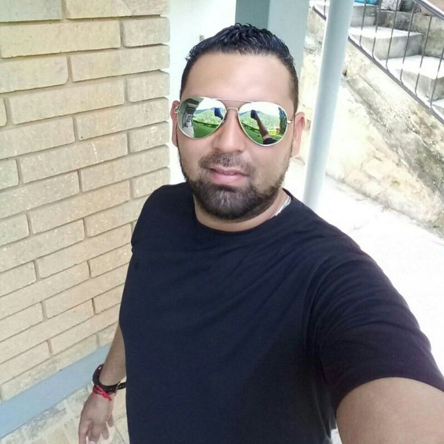 Felix Lezama Profile Picture