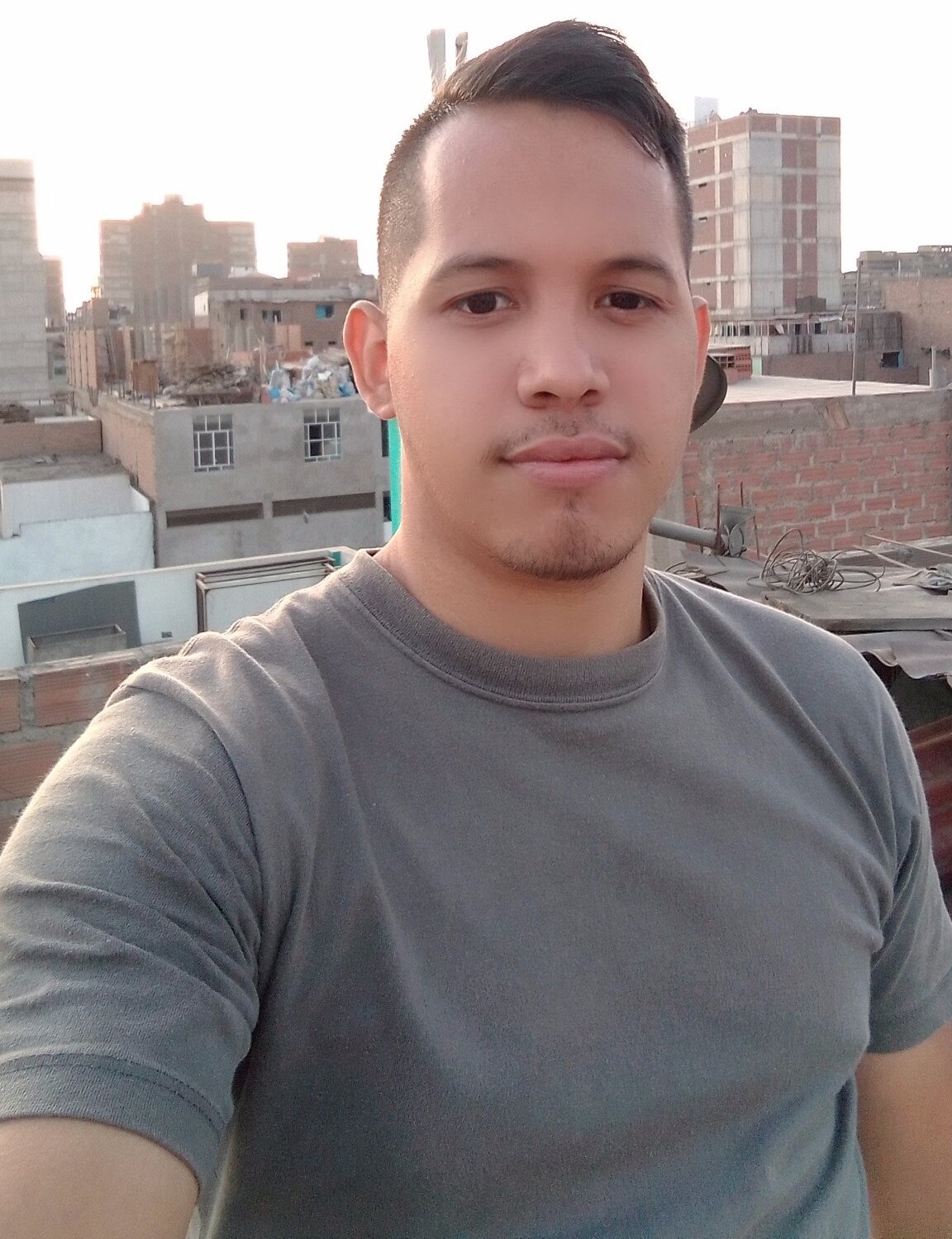 Luis Benavides Profile Picture