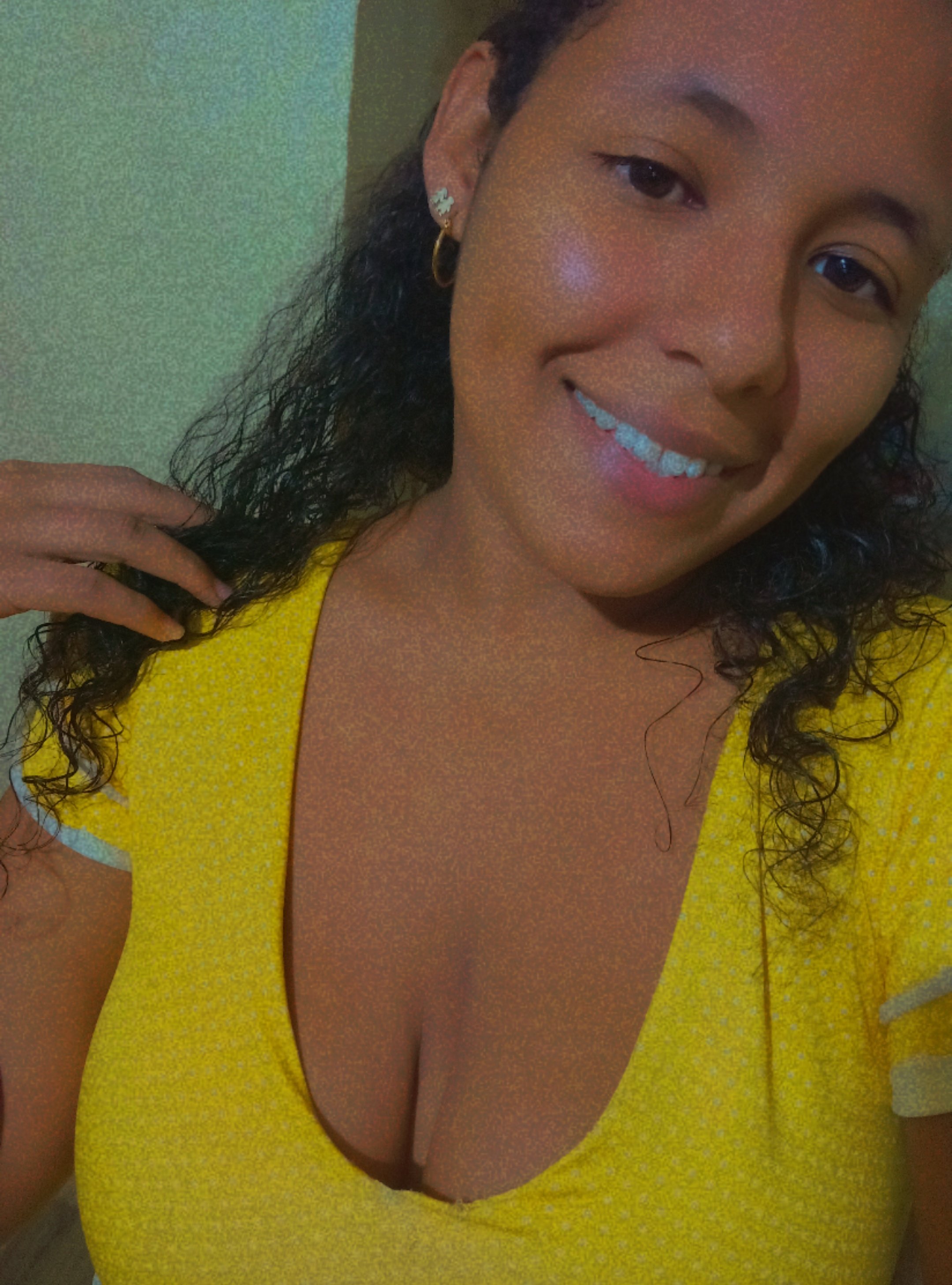 Alejandra Zapata Profile Picture