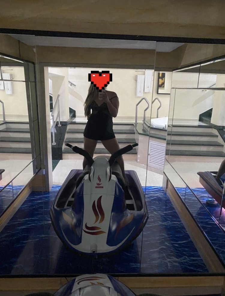 VzCouple Profile Picture