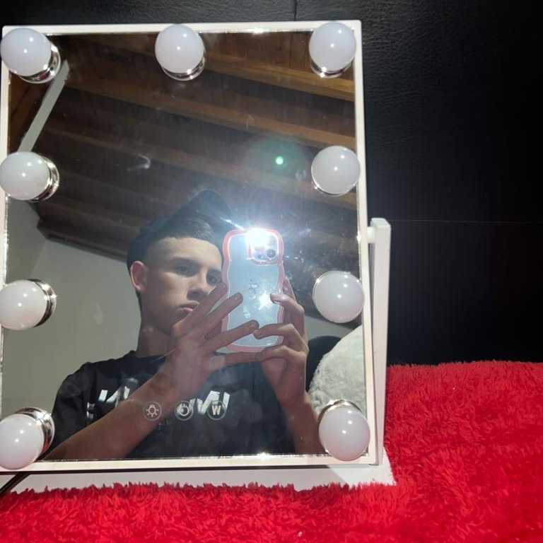 Ivan Andres Profile Picture