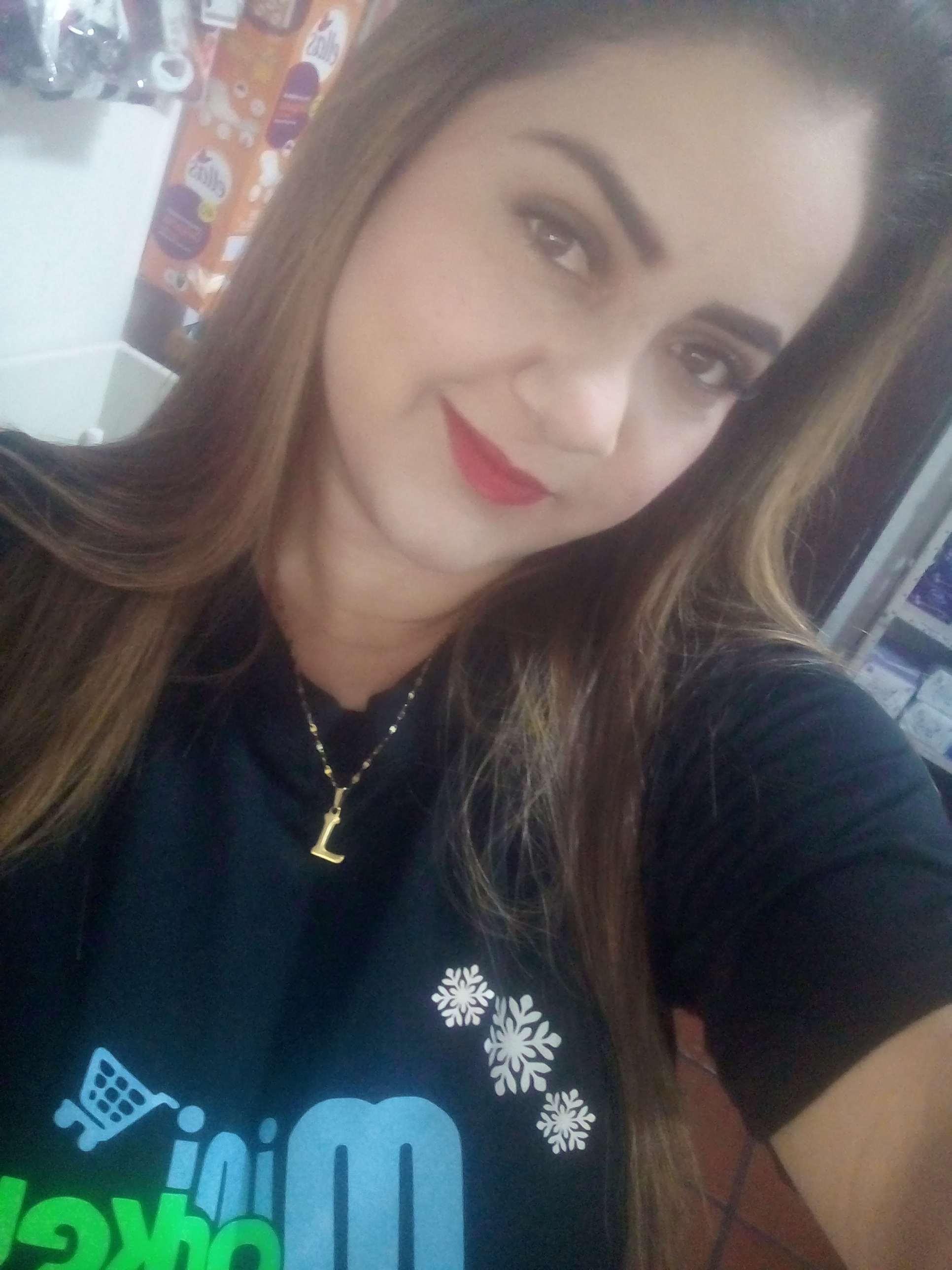 Laura Elena Profile Picture