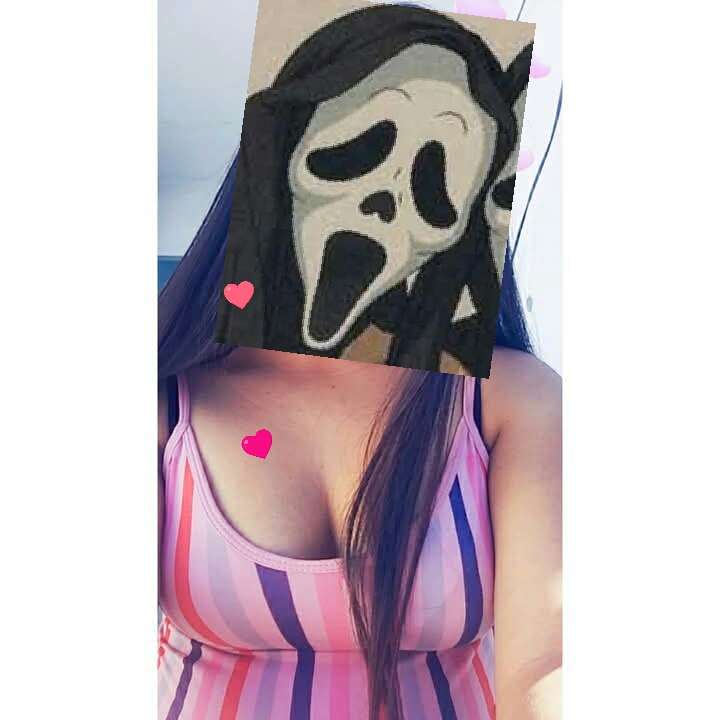 Karlita Profile Picture