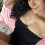 Shara Profile Picture