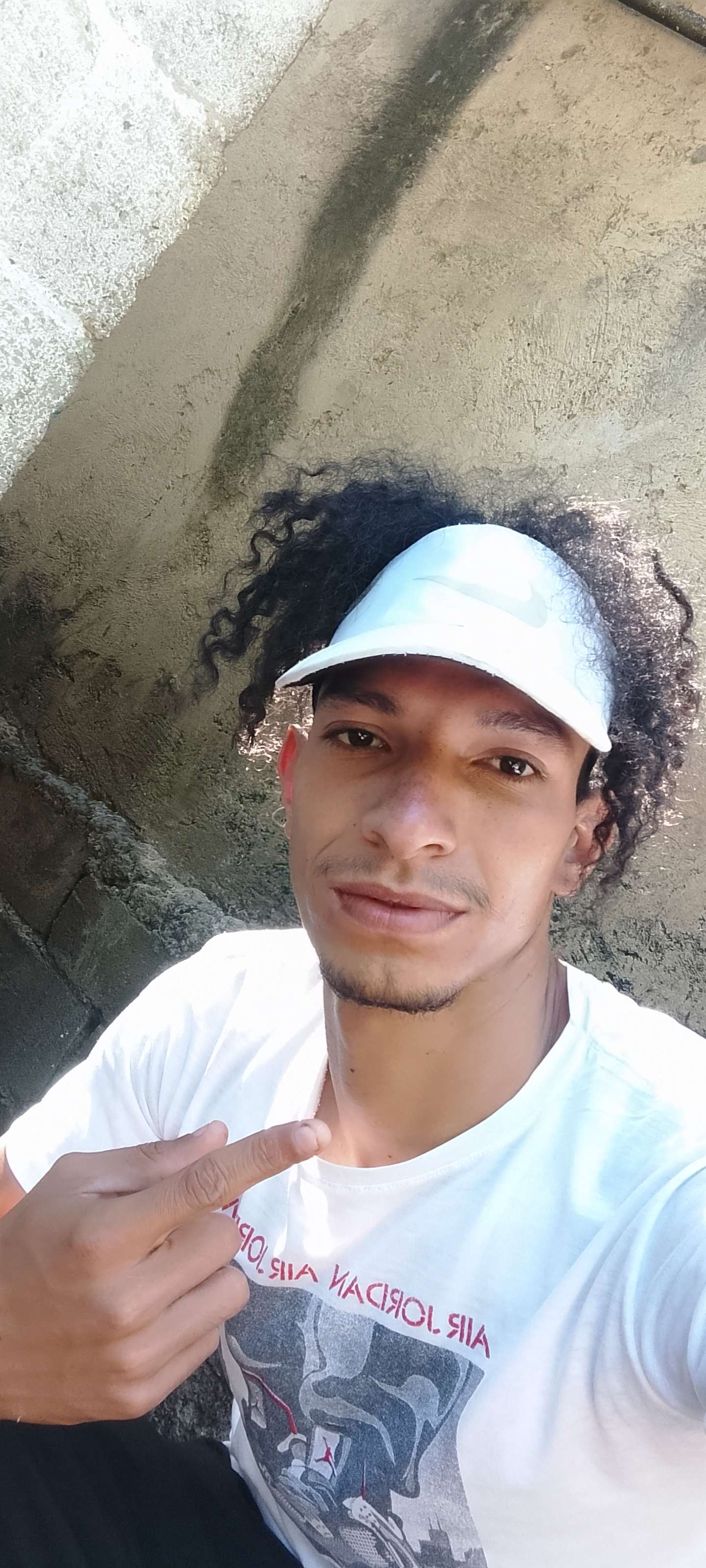 Adrian Perez Profile Picture