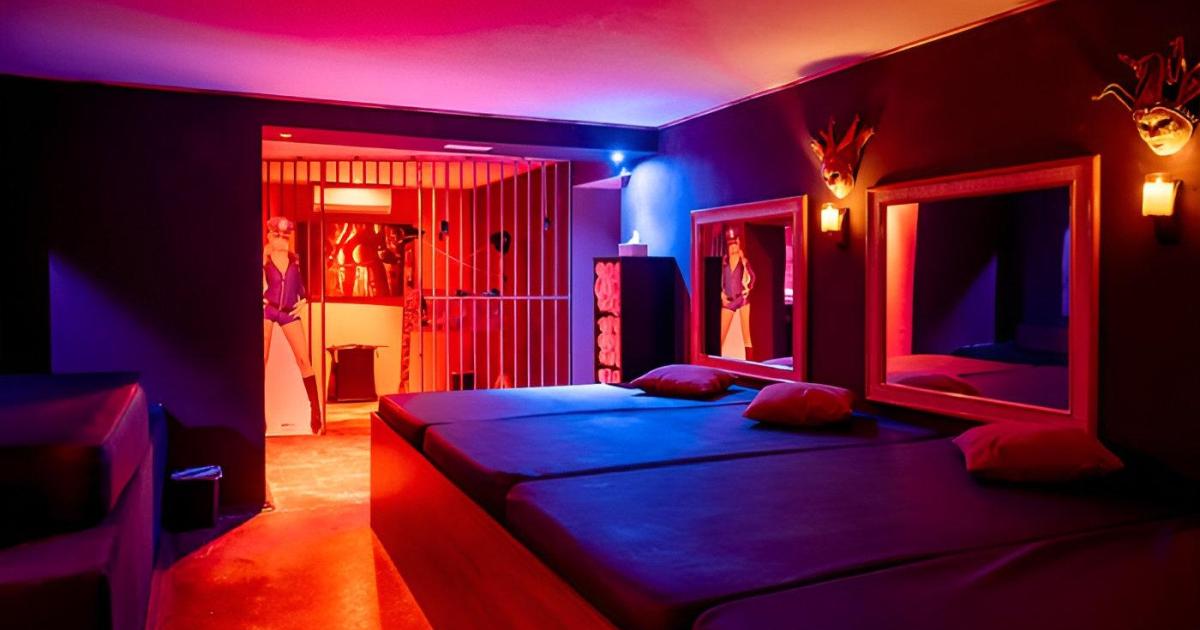 Sexo y secretos en Mallorca: el club de intercambio