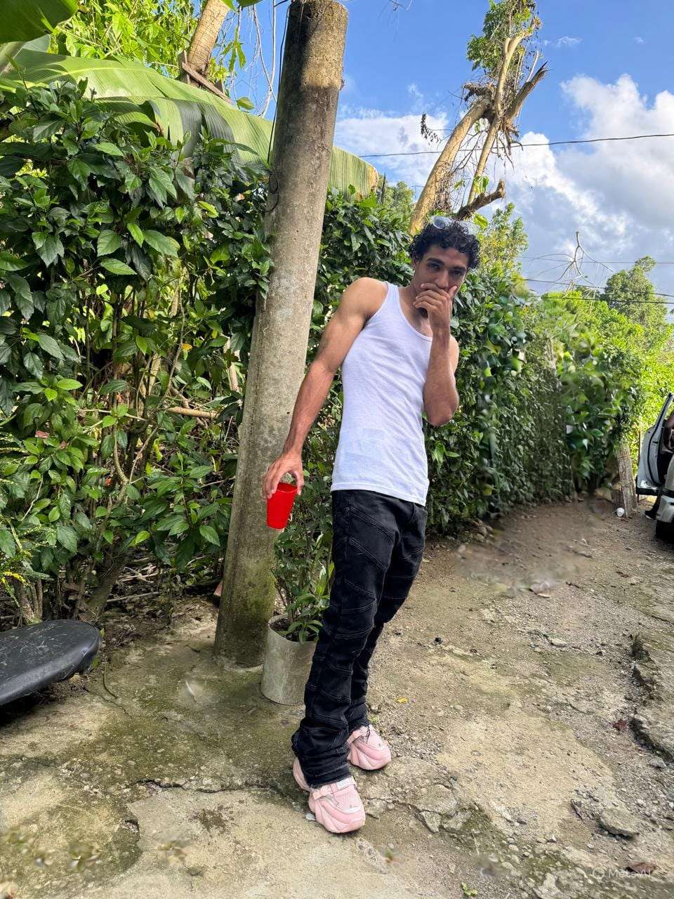 Efrain1001 Profile Picture
